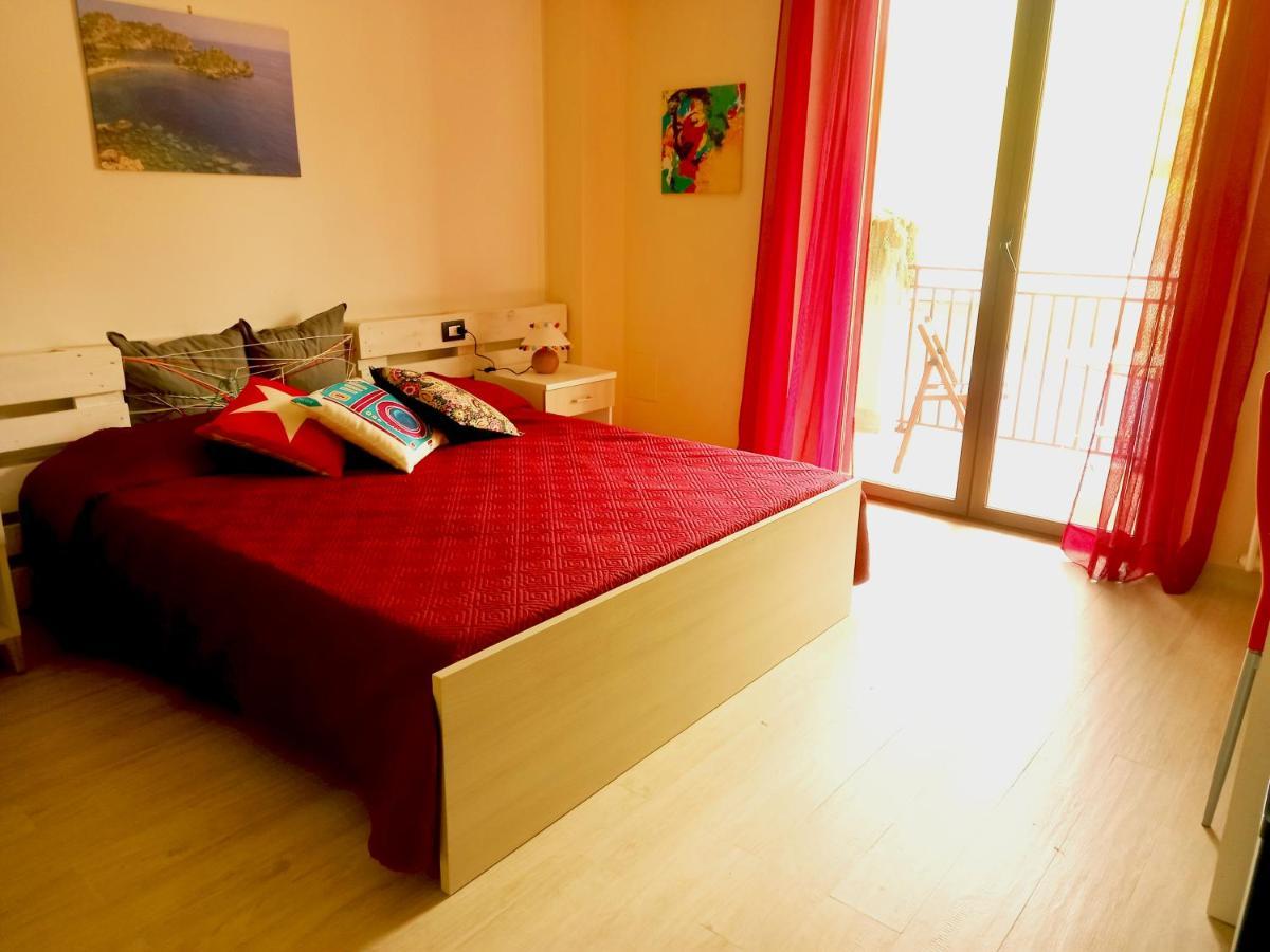 Villa I Minnulareddi Giardini Naxos Exterior photo