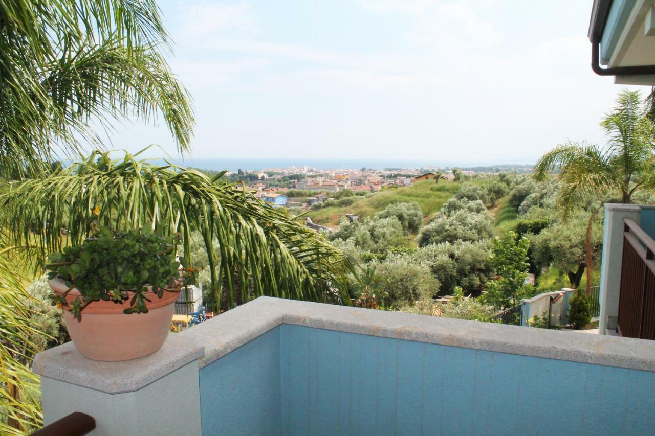 Villa I Minnulareddi Giardini Naxos Exterior photo